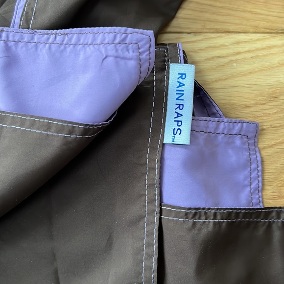 RAINRAP - reversible brown and purple - Picture 2 of 3